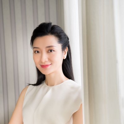 Prof. Caroline Ling Li 